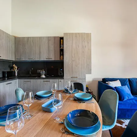 Appartement Appartement Megève, 4 pièces, 6 personnes - FR-1-569-5 *